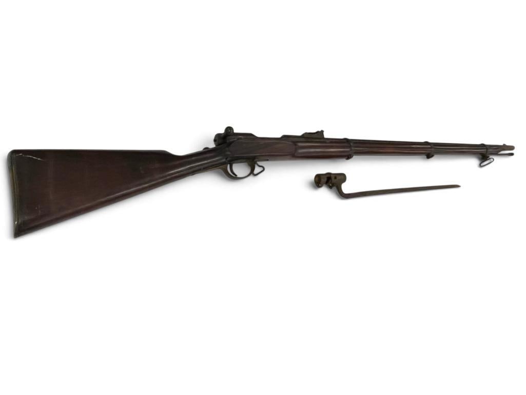 Brown Merrill Bolt action Military rifle with bayonet (1 of 11)