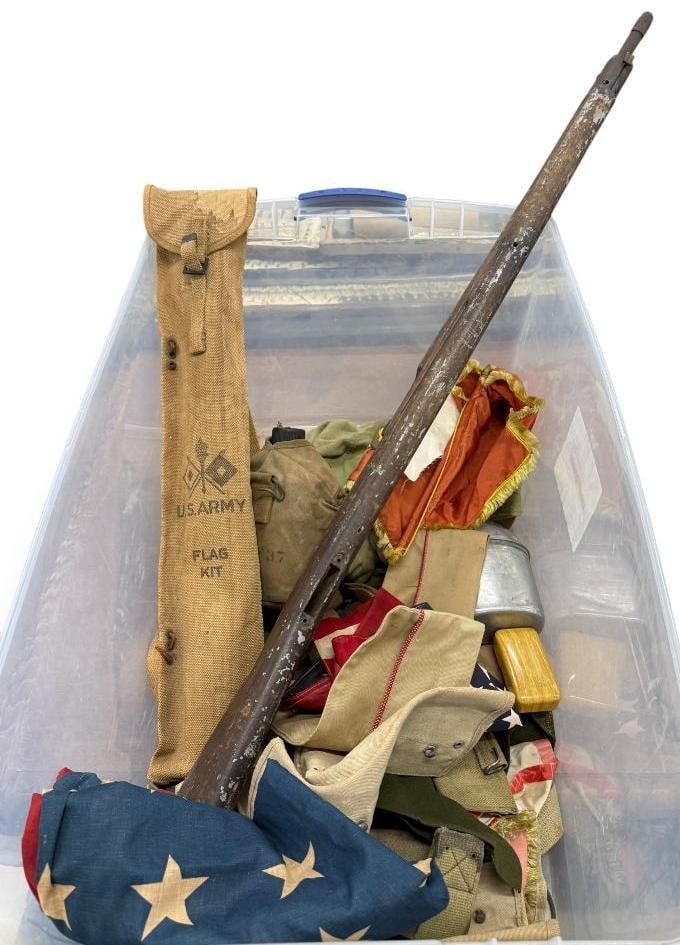 Training rifle, gaiters, U.S. Army Flag Kit and more (1 of 9)