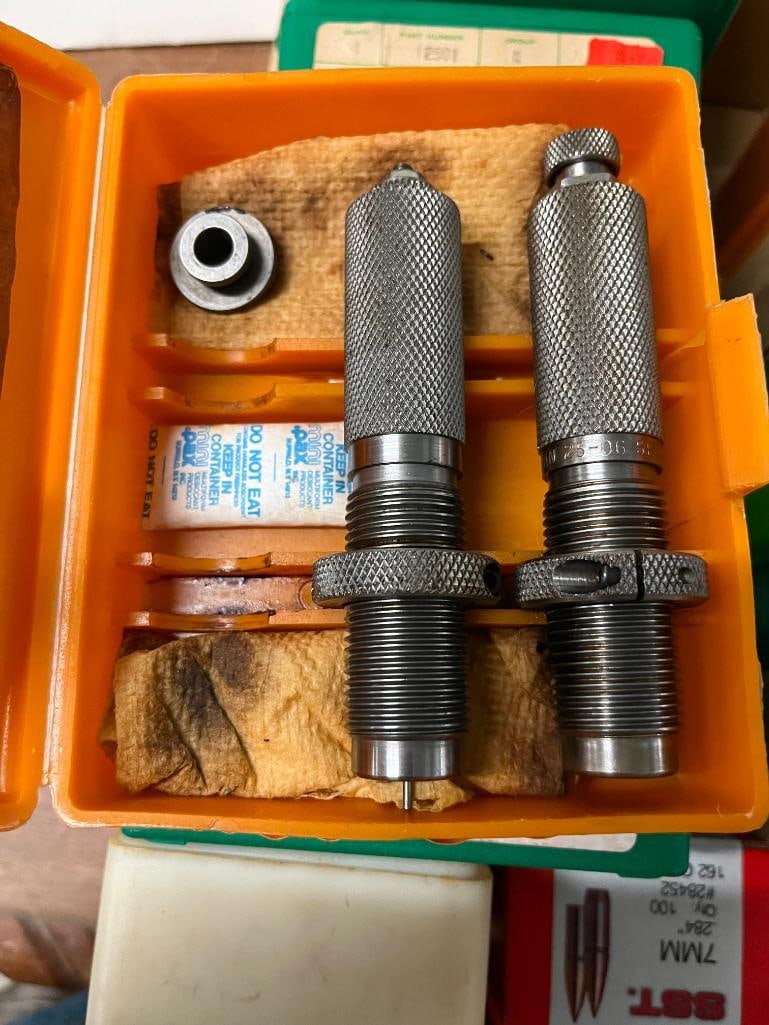 Reloading dies and empty shells - 5