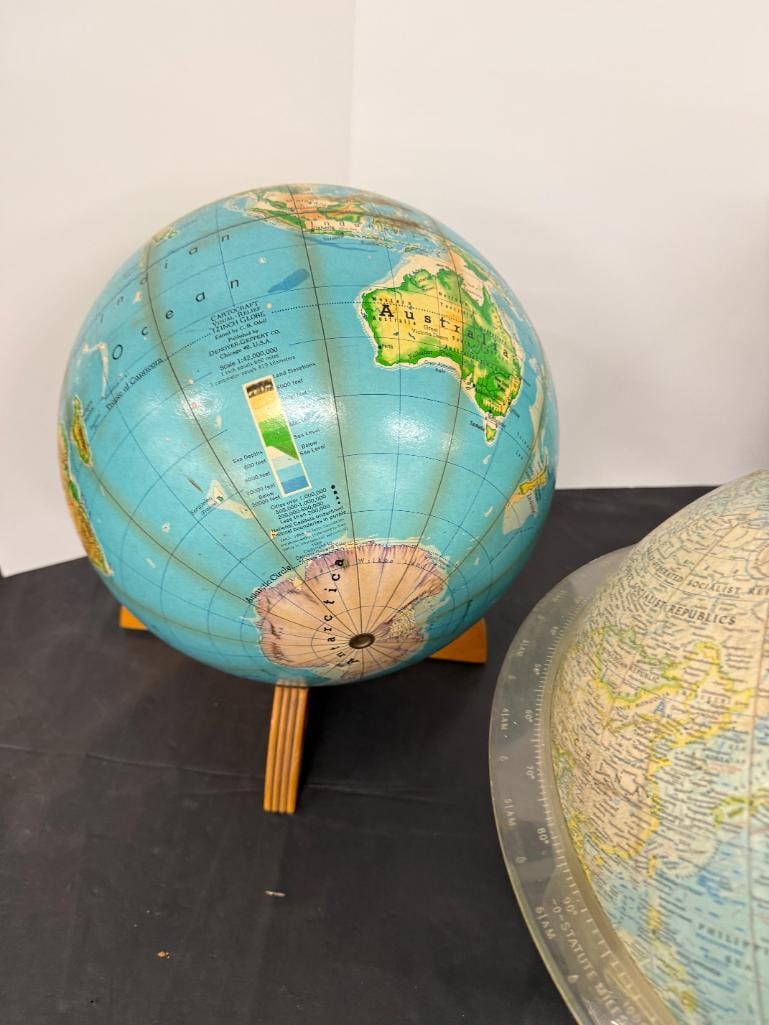 3 Desk Globes - 7