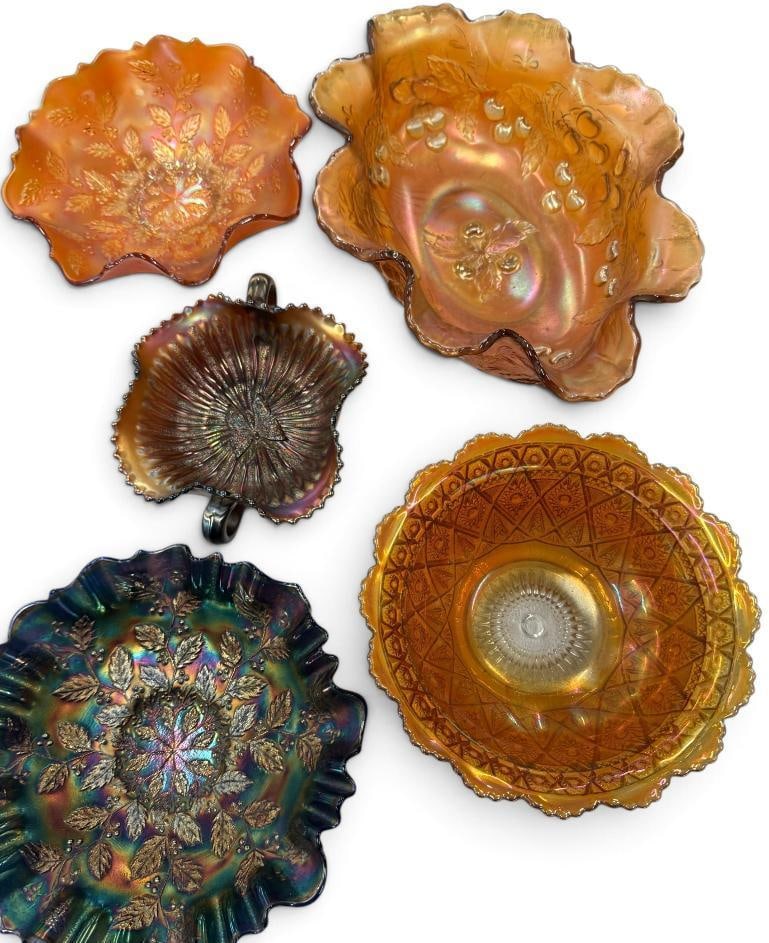 4 Carnival Glass Bowls (1 of 5)