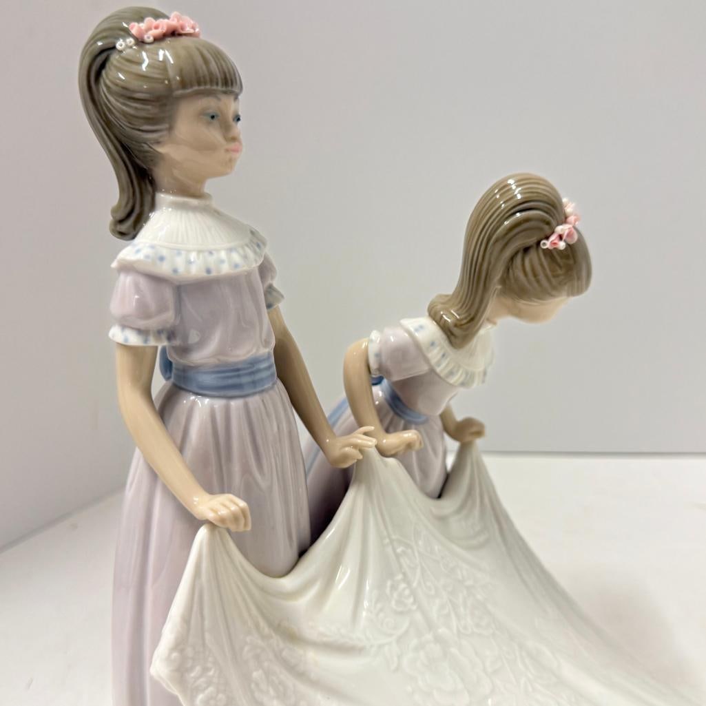 3 Lladro Figures - 3
