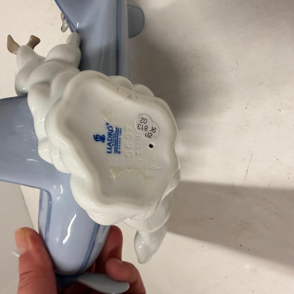 3 Lladro Figures - 11