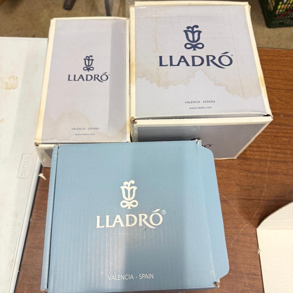 3 Lladro Figures - 13