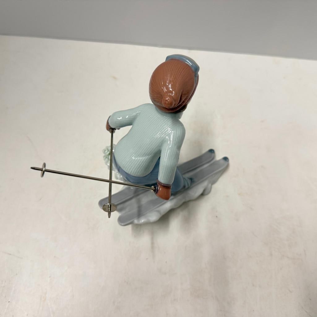 3 Lladro Figures - 7