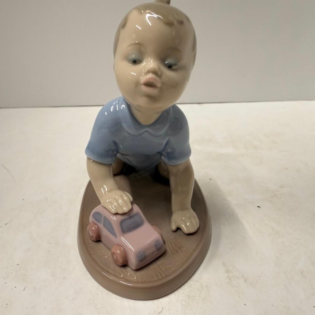 4 Lladro Figures - 7