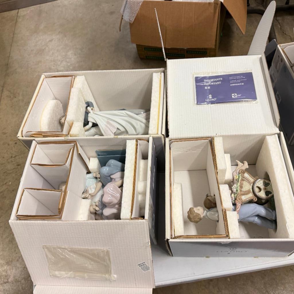 3 Lladro Figures - 11