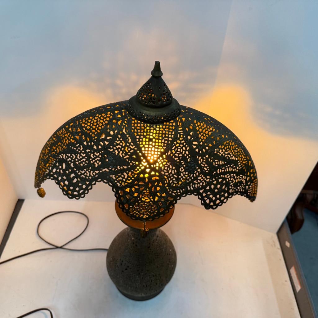 Middle Eastern handcrafted pierced table lamp - 2