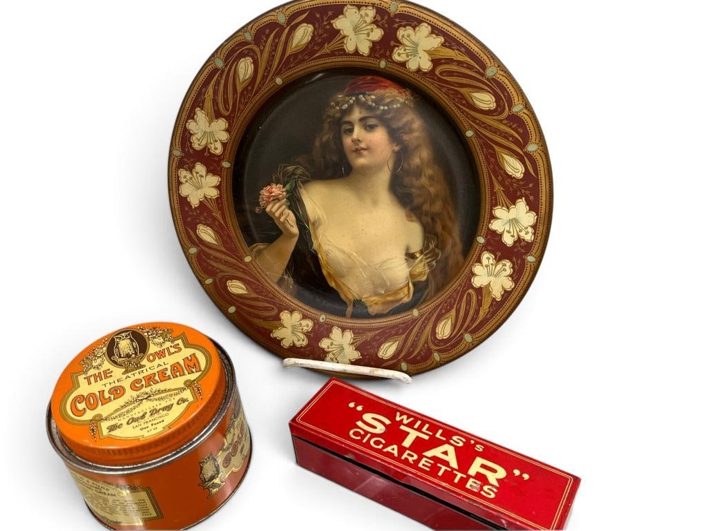 Advertising tins and plate: Advertising tins and plate. Wills Star cigarettes, The Owls Cold Cream and Fred Gunther Co. Liquor Dealers & Family Liquor Store. Plate approx. 10 inches.