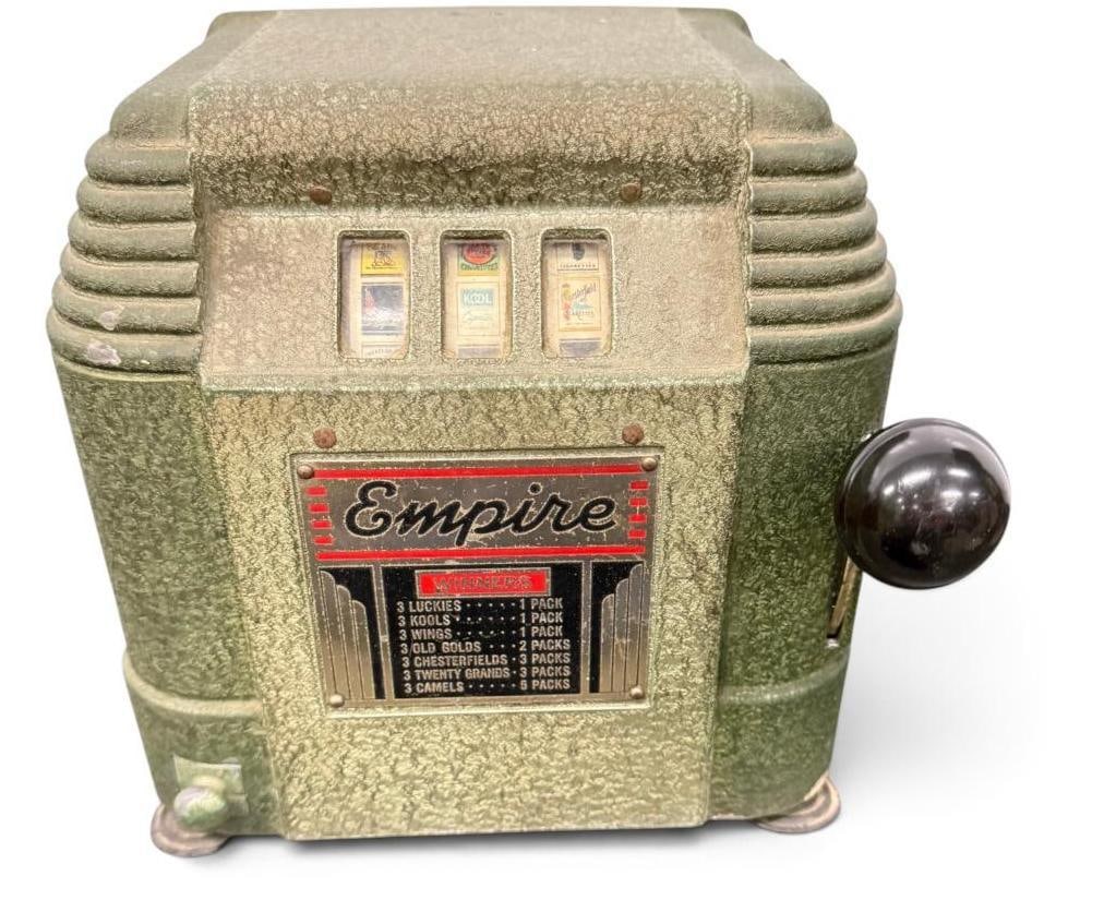 Western "Empire" cigarette trade stimulator (1 of 7)