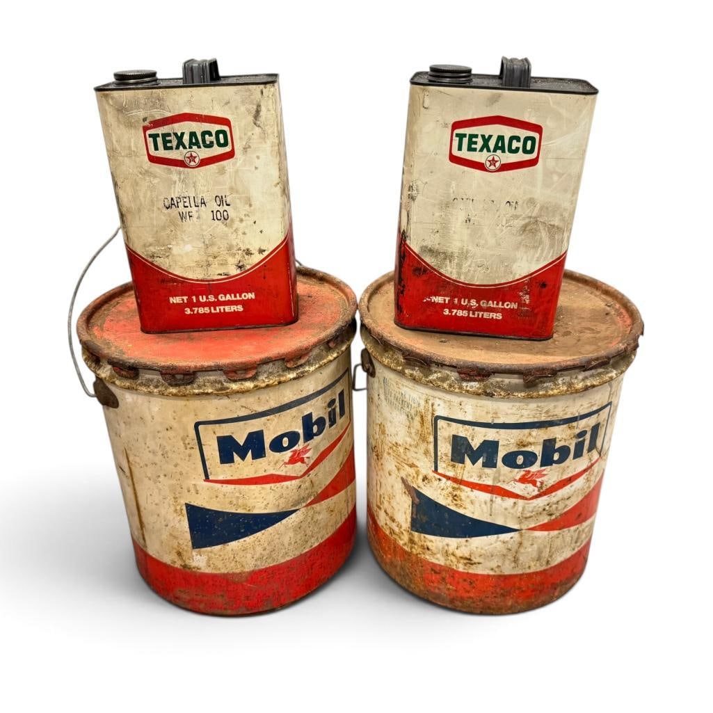 Mobil and Texaco Oil Cans: Mobil and Texaco Oil Cans. 4 pieces. Mobil are 5 gallon size.