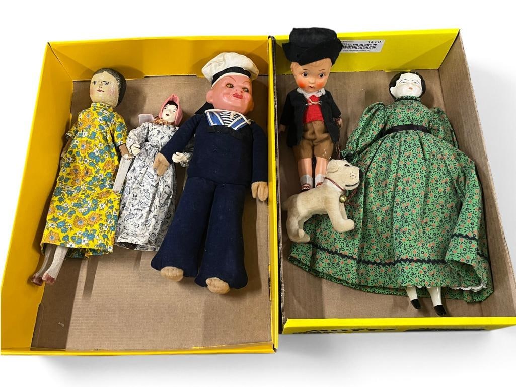 Group of 5 Dolls (1 of 5)