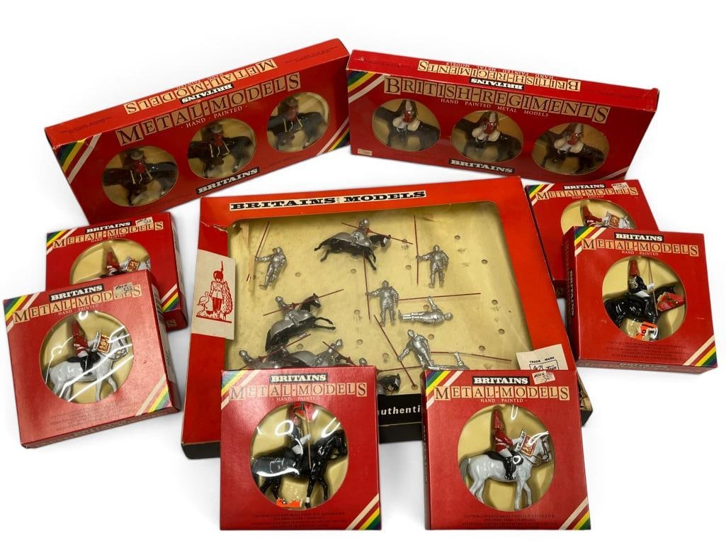 Britains Metal Horses with Soldiers: Britains Metal Horses with Soldiers. 8 pieces.