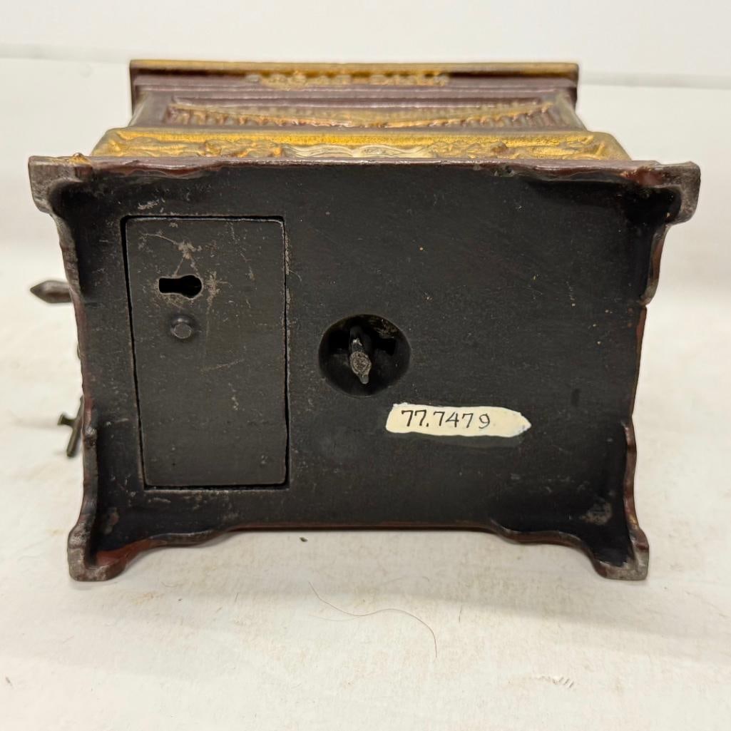 4 Mechanical Banks - 10