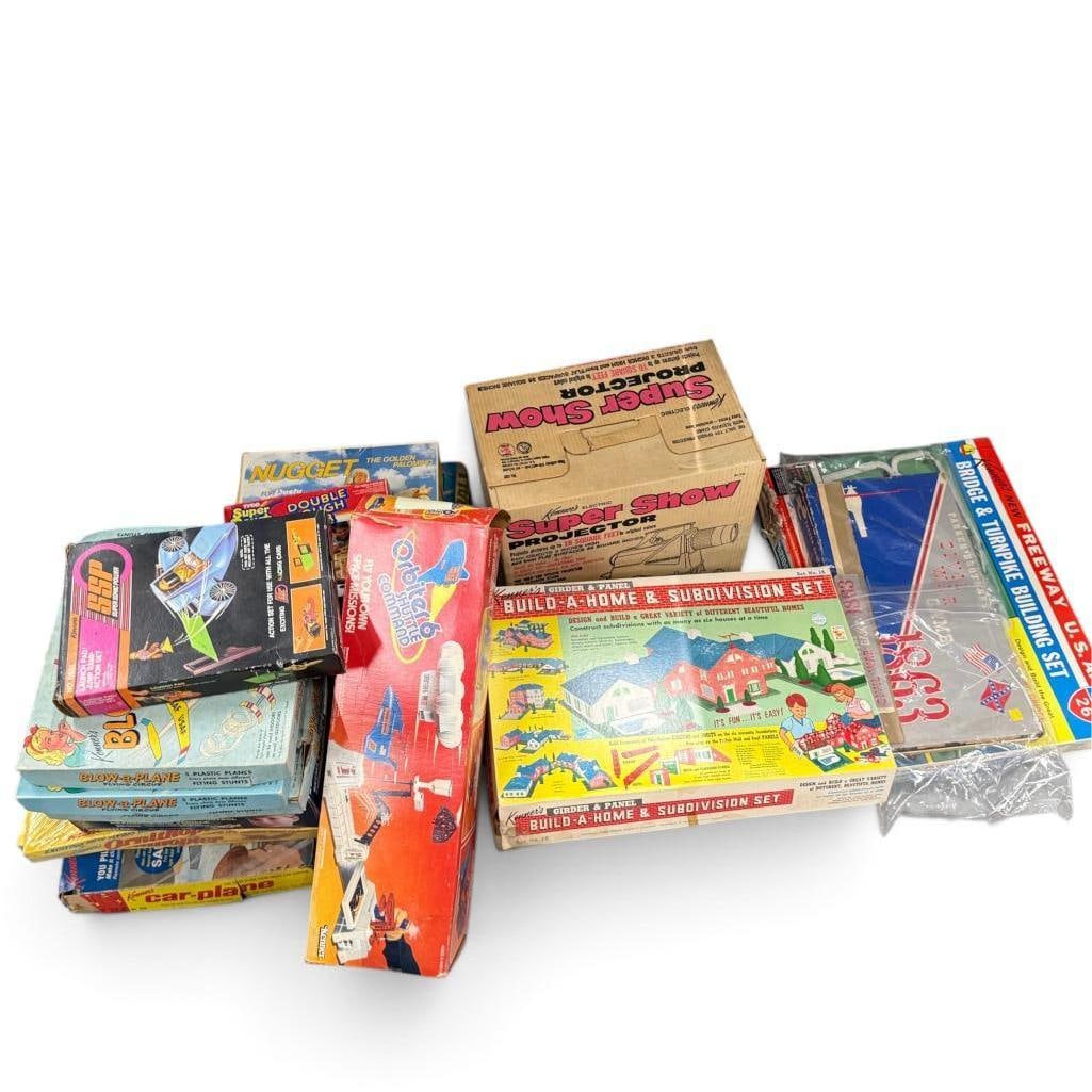 Group of Vintage Toys: Group of Vintage Toys. Including Kenner's Girder & Panel, Super Show Projector, Orbiter 6, Ornithopter, Mind Masters, Parker Brothers 1863 Civil War Game and more. Approx. 18 pieces..