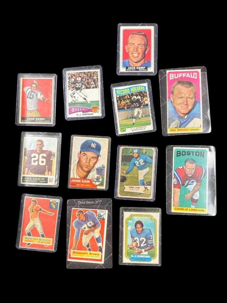 Vintage Sports Card lot 1953-1975: Vintage Sports Card lot 1953-1975. Mostly Football, some Hockey and Baseball, little basketball. Approx. 1200 cards.