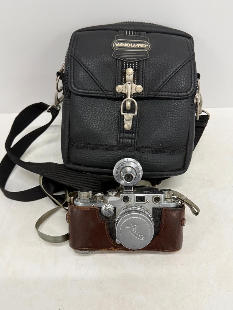 Vintage Ernst Leitz Wetzlar Leica camera (1 of 6)