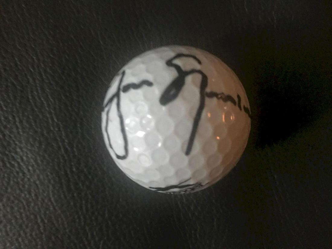 Jack Nicklaus Signed Golf Ball: This lot is a golf ball, autographed by Jack Nicklaus. Item comes with Certificate of Authenticity guaranteeing it for a lifetime.
