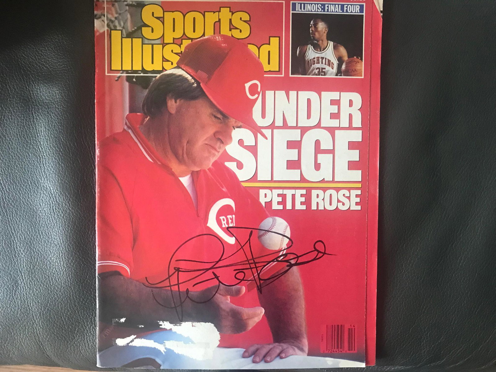 Pete Rose Signed Sports Illustrated Magazine Certified: This lot is a Sports Illustrated magazine from April 1989, autographed by Pete Rose. Item comes with Certificate of Authenticity guaranteeing it for a lifetime.