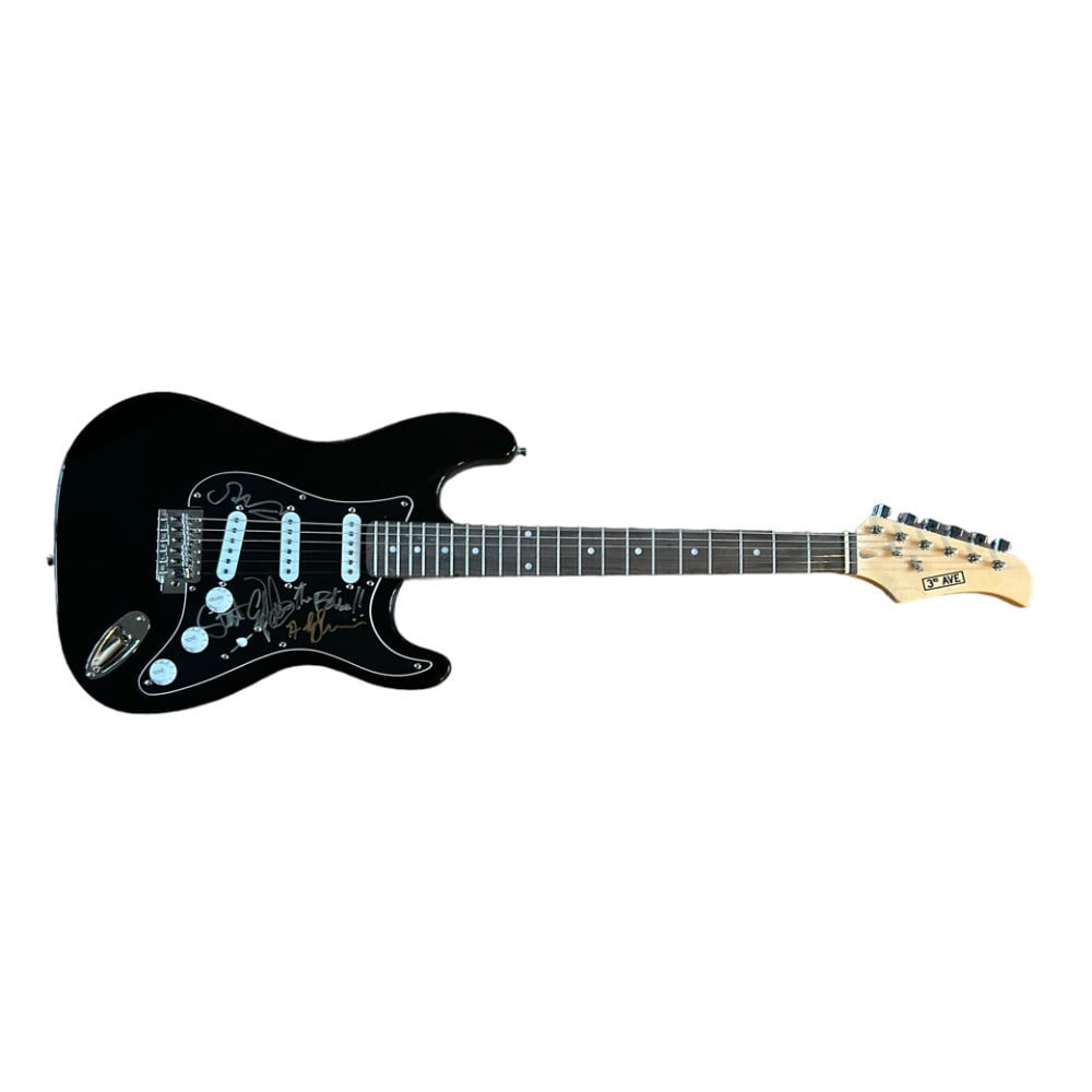 Jeff Lynne Signed Discovery Vinyl LP: This lot is a vinyl LP (Discovery) autographed on the front cover in black sharpie pen by Jeff Lynne. Item comes with Certificate of Authenticity, guaranteeing it for a lifetime.