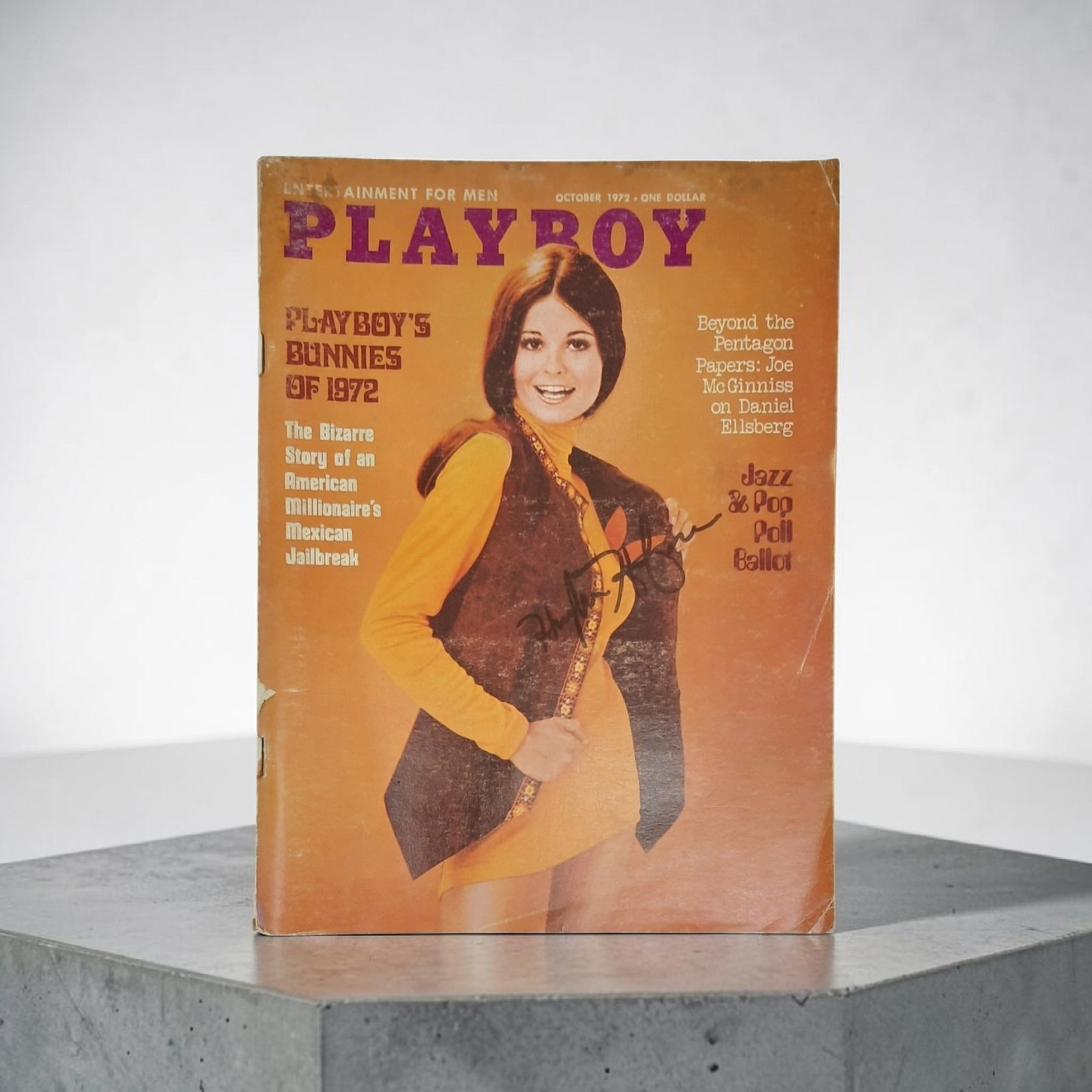Hugh Hefner Signed Playboy Magazine (1 of 1)