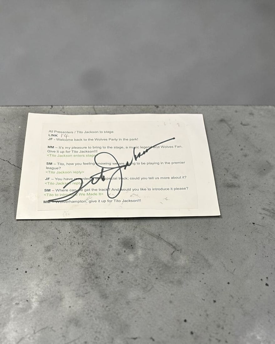 Tito Jackson Signed Signal Radio Cue Card: This lot is a Signal Radio cue card, autographed by Tito Jackson. Item comes with third party authentication including interactive QR code, item details and scoring.