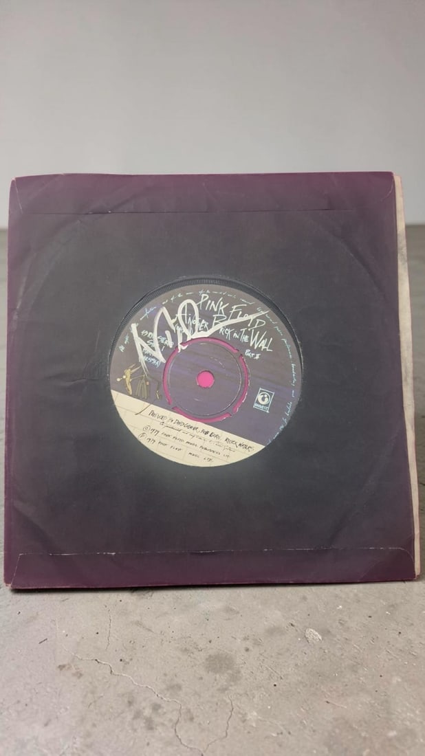 Nick Mason Pink Floyd Another Brick In The Wall Signed 7" Vinyl (1 of 1)
