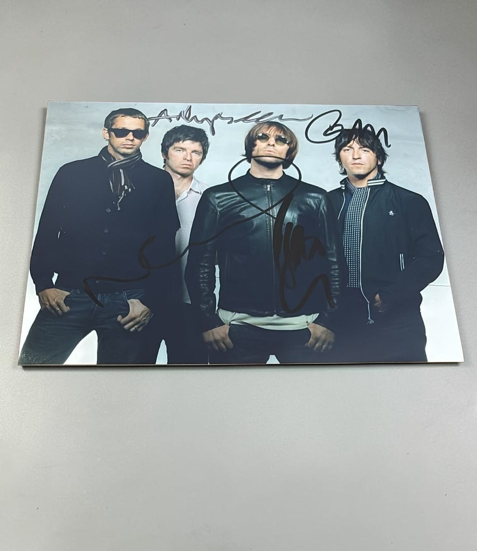 Oasis Signed Photograph (1 of 1)