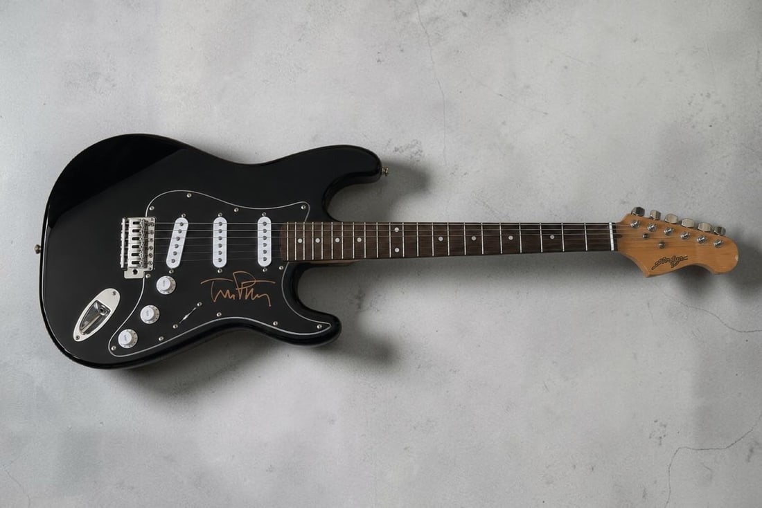 Tom Petty Signed Stratocaster Style Electric Guitar (1 of 2)