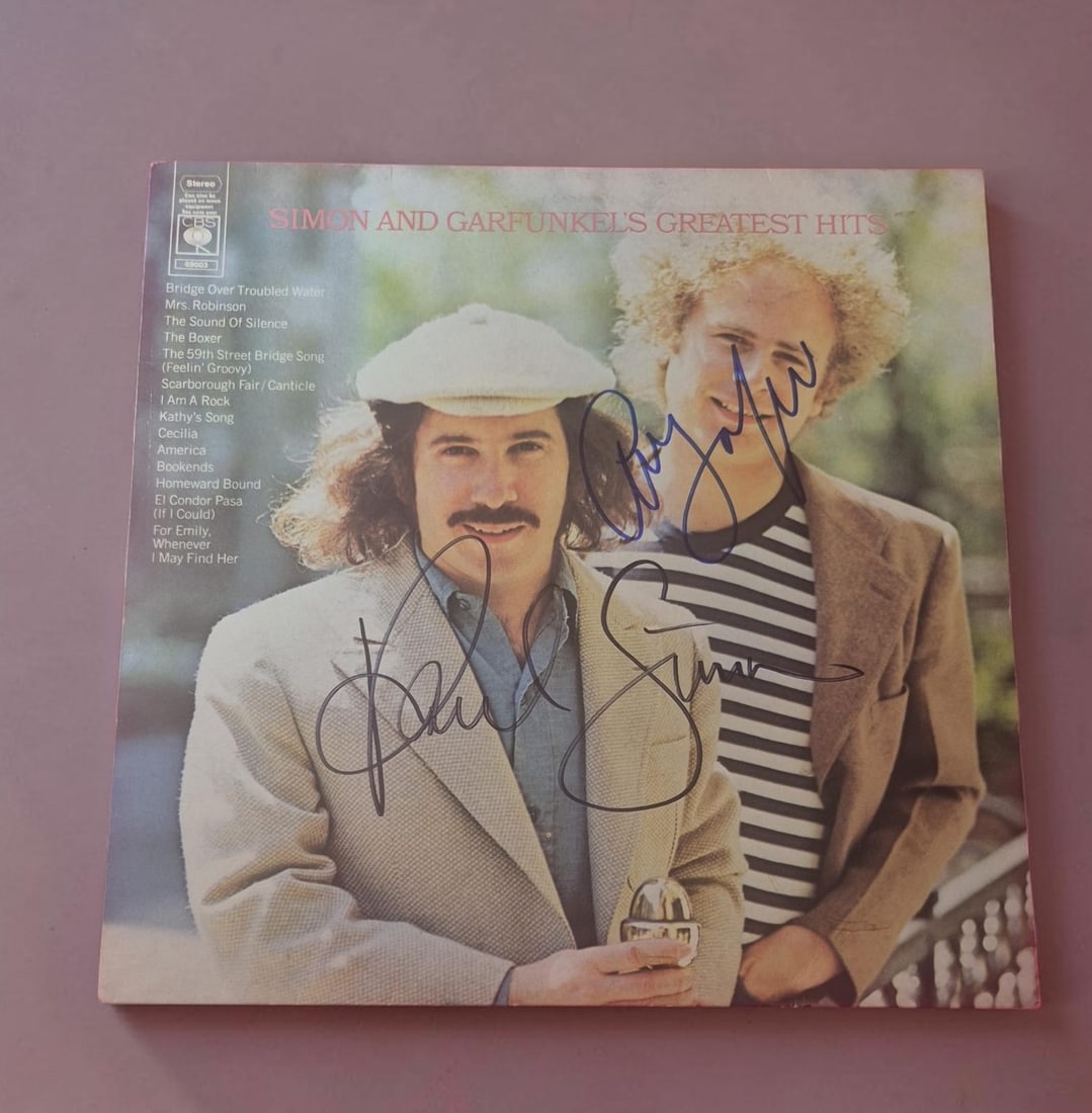 Paul Simon And Art Garfunkel Simon And Garfunkels Greatest Hits Signed Vinyl LP (1 of 1)