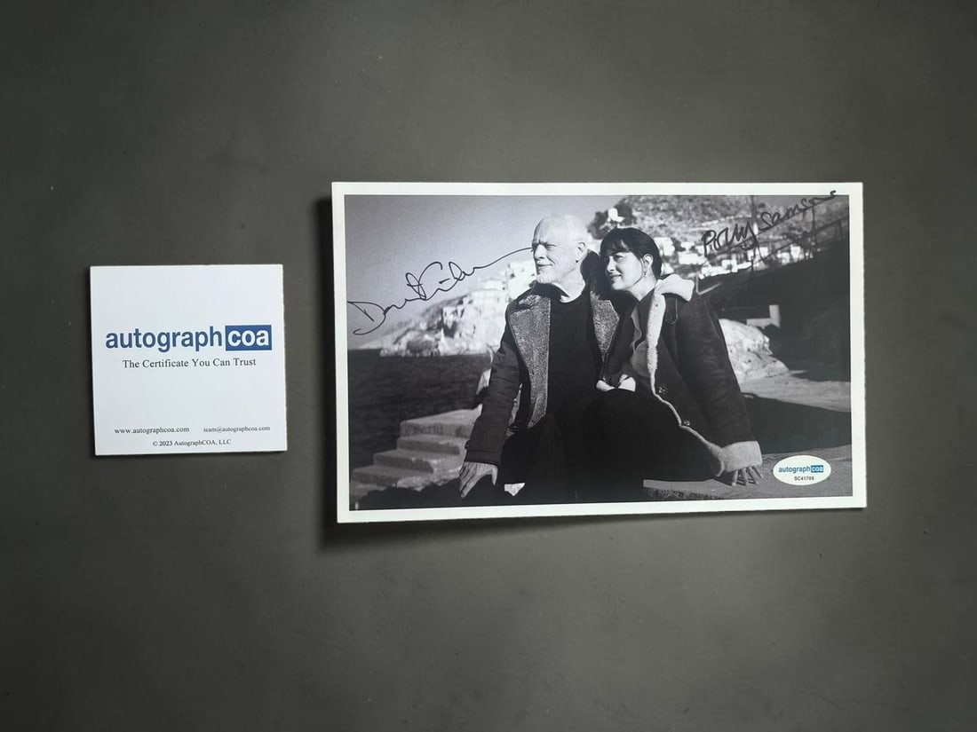 David Gilmour Pink Floyd And Polly Samson Signed Official Card ACOA Authenticated: This lot is an official card autographed by David Gilmour of Pink Floyd, and Polly Samson, David Gilmours Wife. Item comes with ACOA. If you wish to upgrade to a third party authentication with hologr