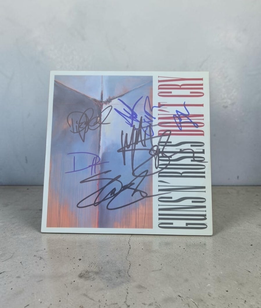 Guns N' Roses Don't Cry Signed 7" Vinyl (1 of 1)