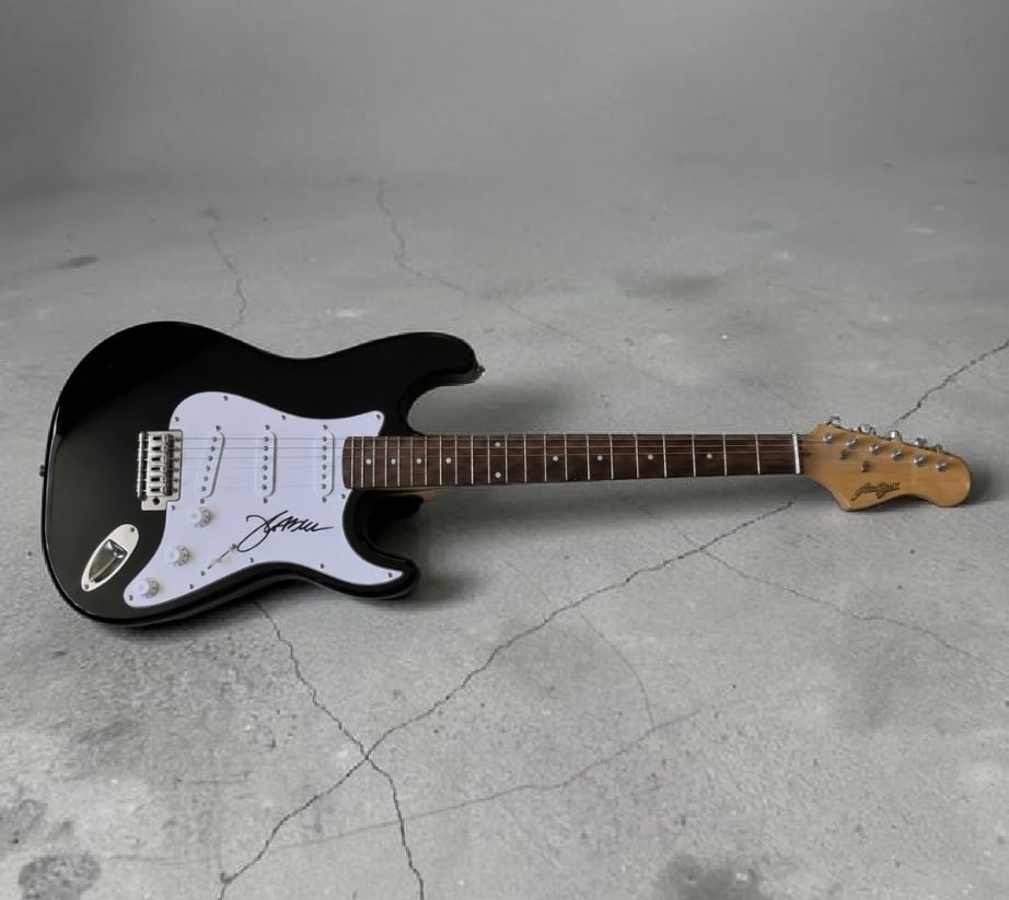 Jeff Beck Signed Electric Guitar (1 of 2)