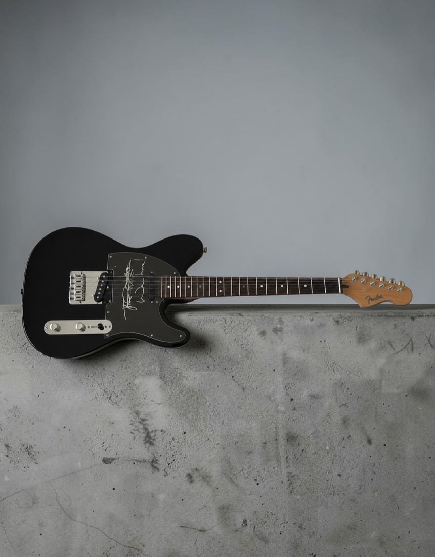 Johnny Rotten Sex Pistols Signed Telecaster Electric Guitar (1 of 2)