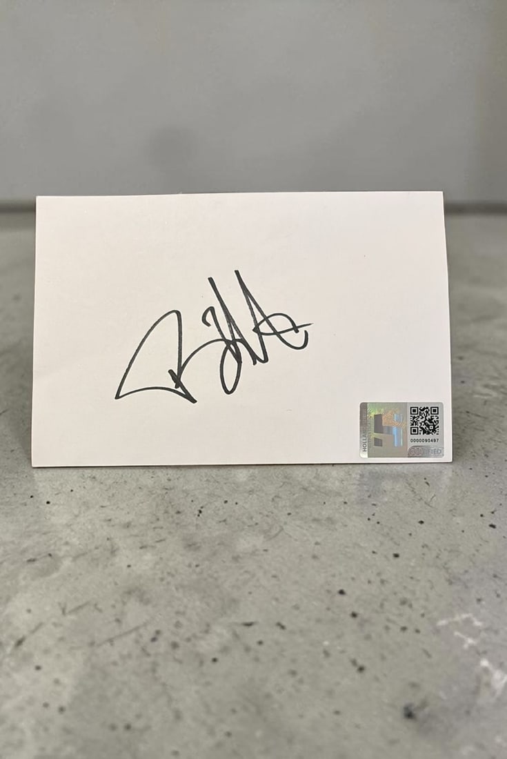Billy Joe Armstrong Green Day Signed Card: This lot is a card, autographed by Billy Joe Armstrong of Green Day. If you wish to upgrade to a third party authentication with holographic QR code and item scoring, an additional charge of 30 UK Pou