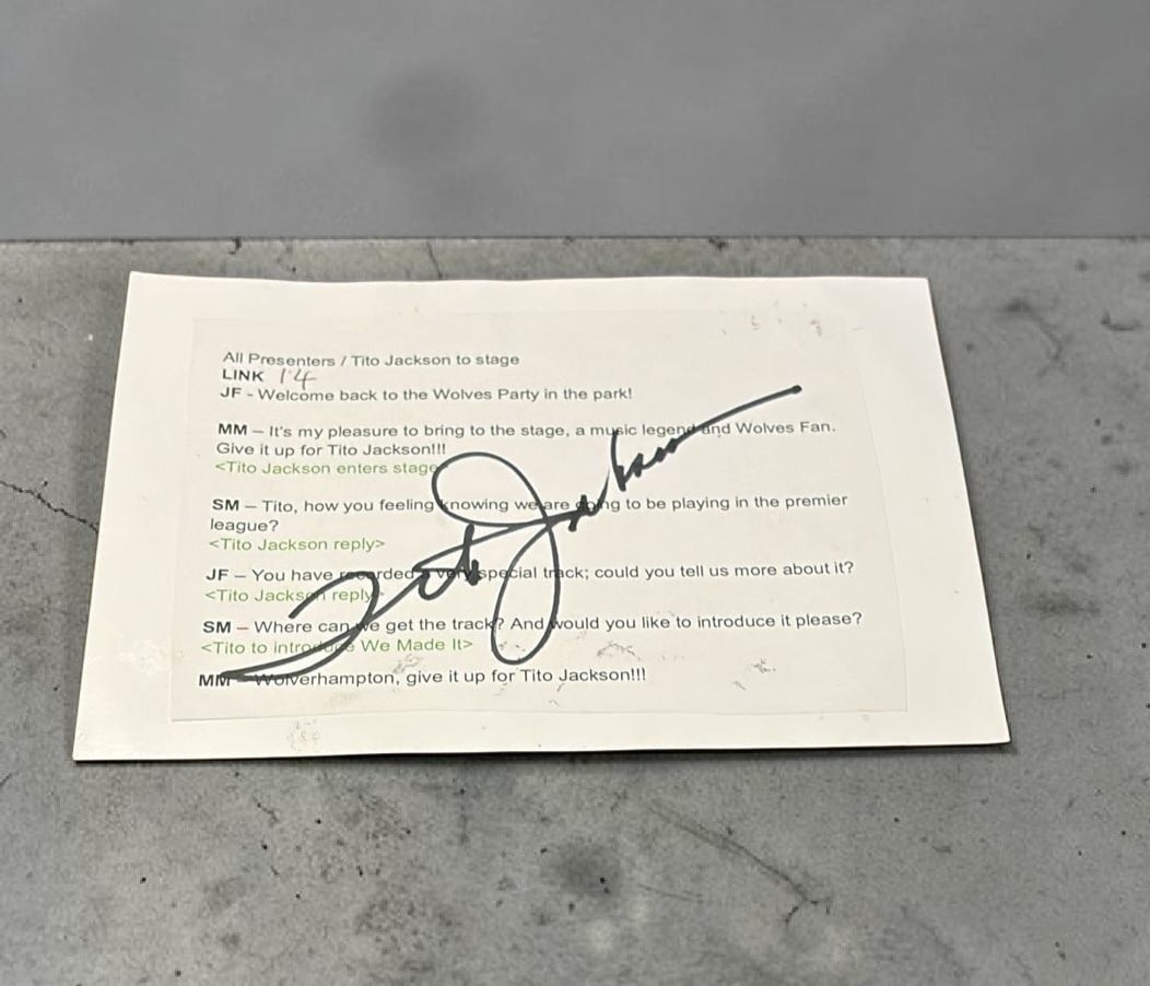 Tito Jackson Signed Signal Radio Cue Card (1 of 1)