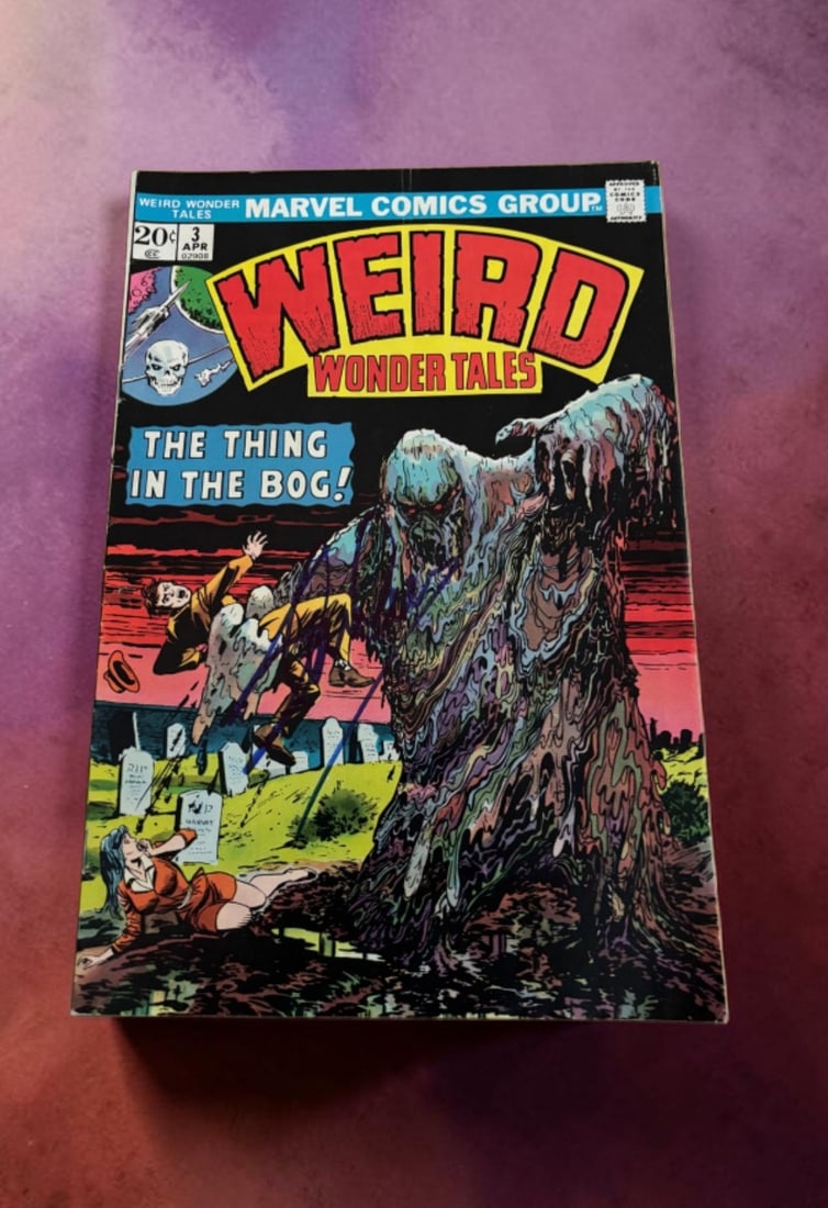 Stan Lee Signed Marvel Magazine (1 of 1)