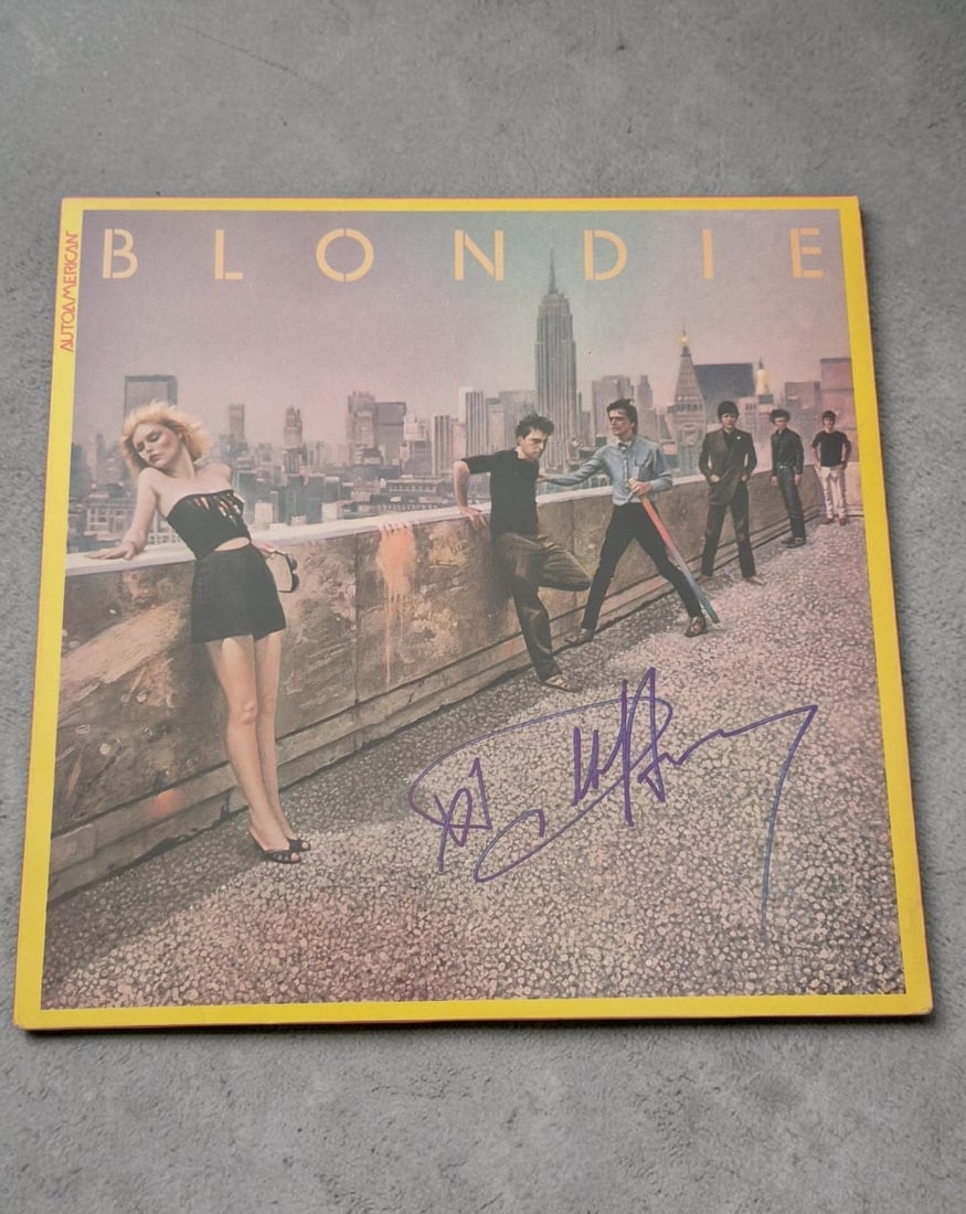 Debbie Harry Blondie Autoamerican Signed Vinyl LP: This lot is a vinyl LP (Autoamerican), autographed by Debbie Harry of Blondie. If you wish to upgrade to a third party authentication with holographic QR code and item scoring, an additional charge