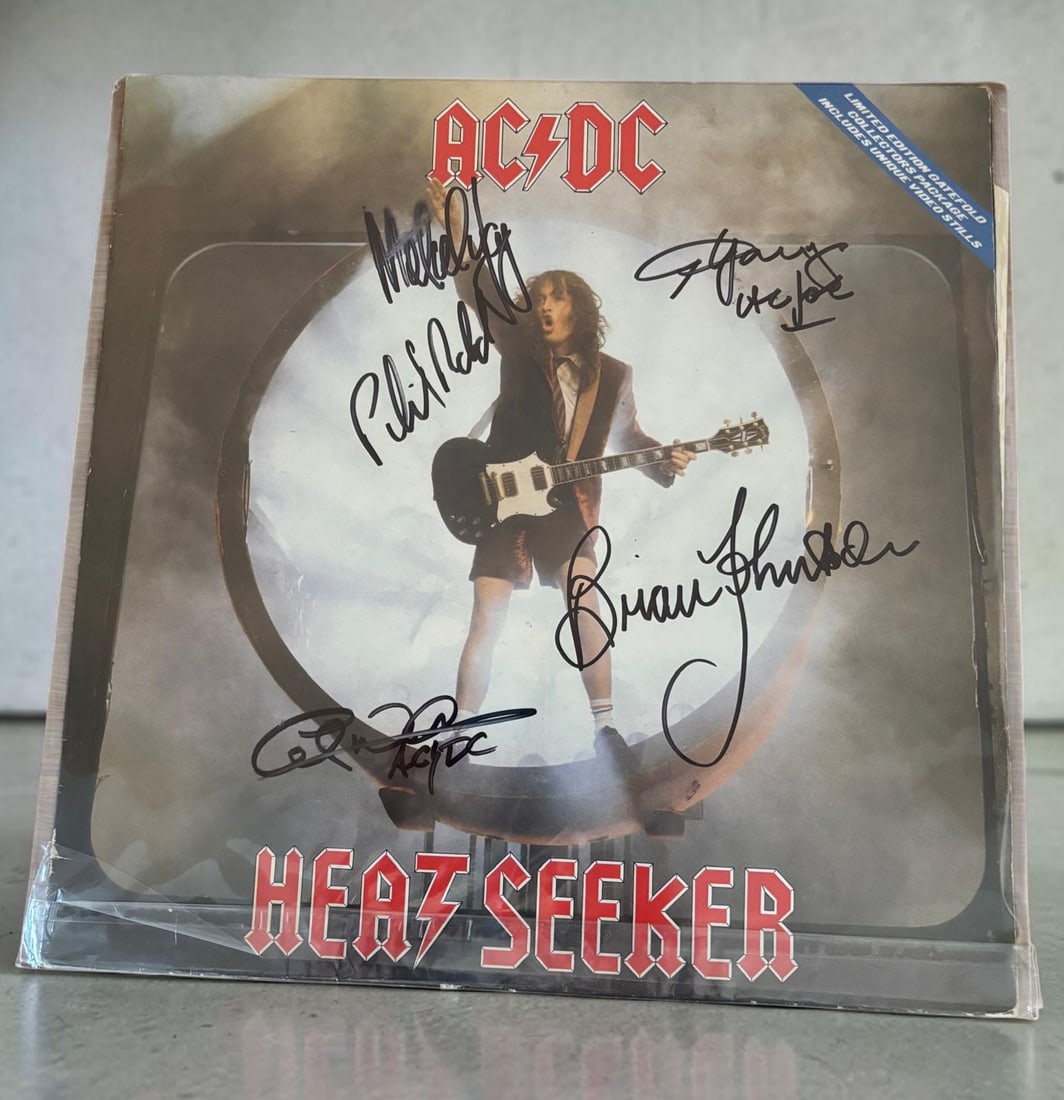 AC/DC Signed Vinyl LP (1 of 1)