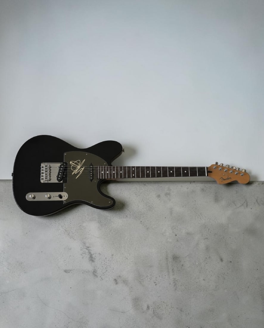Nicky Wire Manic Street Preachers Signed Telecaster Electric Guitar (1 of 2)