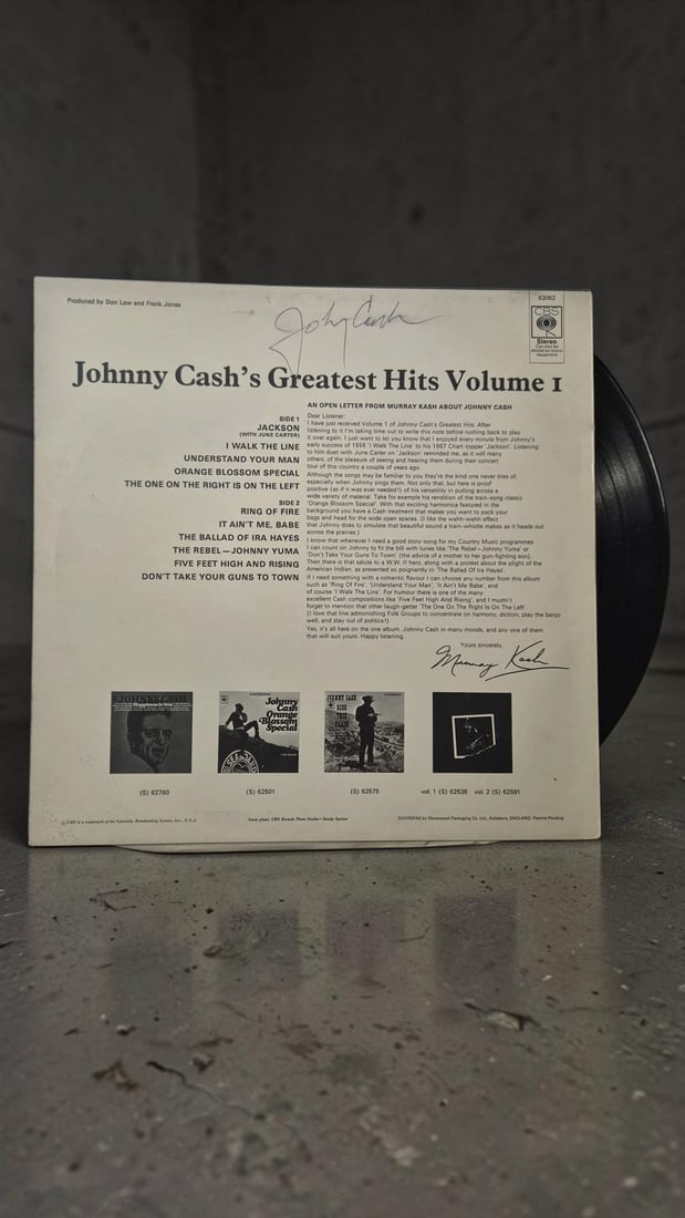 Johnny Cash Greatest Hits Volume I Signed Vinyl LP: This lot is a vinyl LP (Greatest Hits Volume I), on the rear of the album by Johnny Cash. If you wish to upgrade to a third party authentication with holographic QR code and item scoring, an additiona