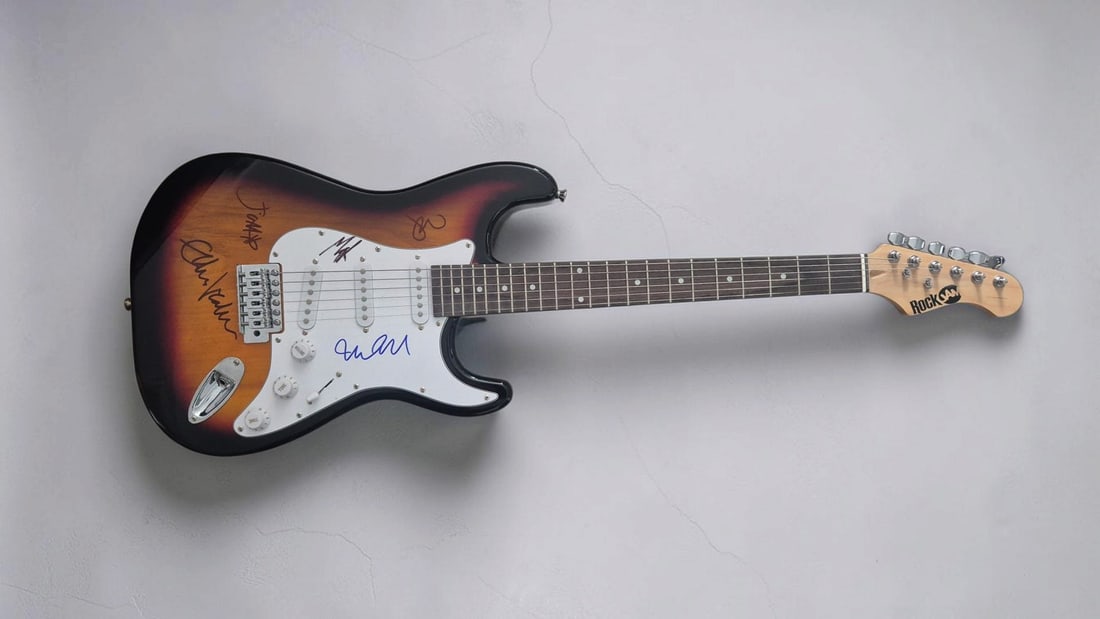 Pearl Jam Signed Electric Guitar (1 of 3)