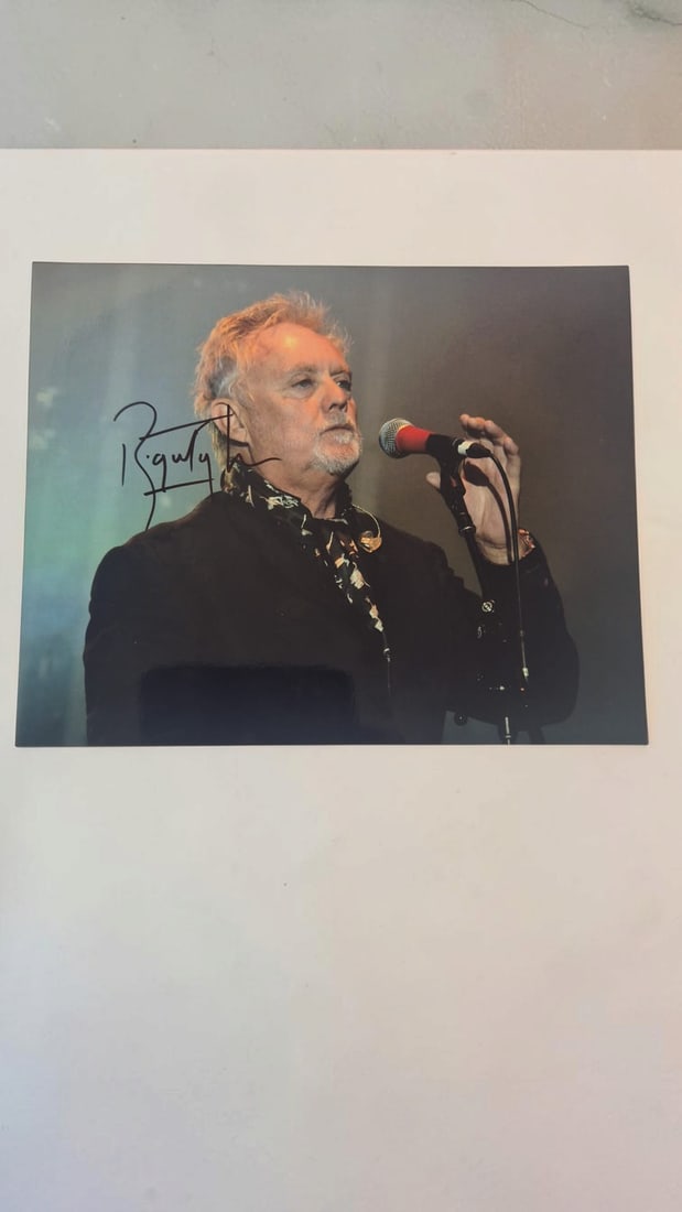Roger Taylor Queen Signed Photograph (1 of 1)