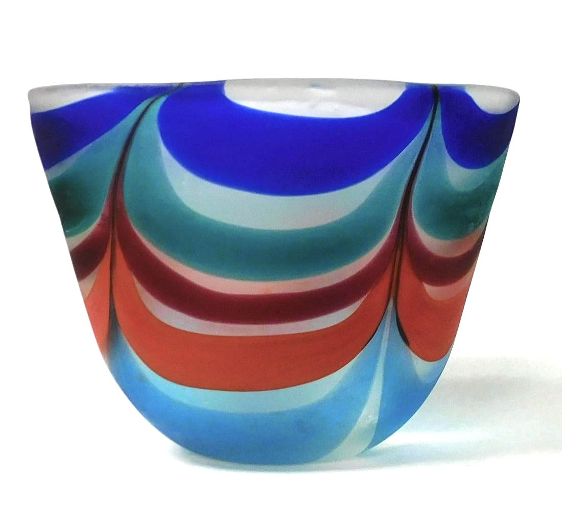 Large Gino Cenedese Pillow form Murano vase: Large Gino Cenedese Pillow form Murano vase