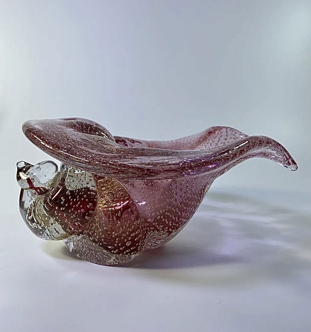 Seguso Vetri D Arte Murano LARGE Art Glass Shell: Seguso Vetri D Arte Murano LARGE Art Glass Shell designed by Flavio Poli. Early sculpture with fine detail. Height is 5 inches by 11 inches wide and 10 inches depth.