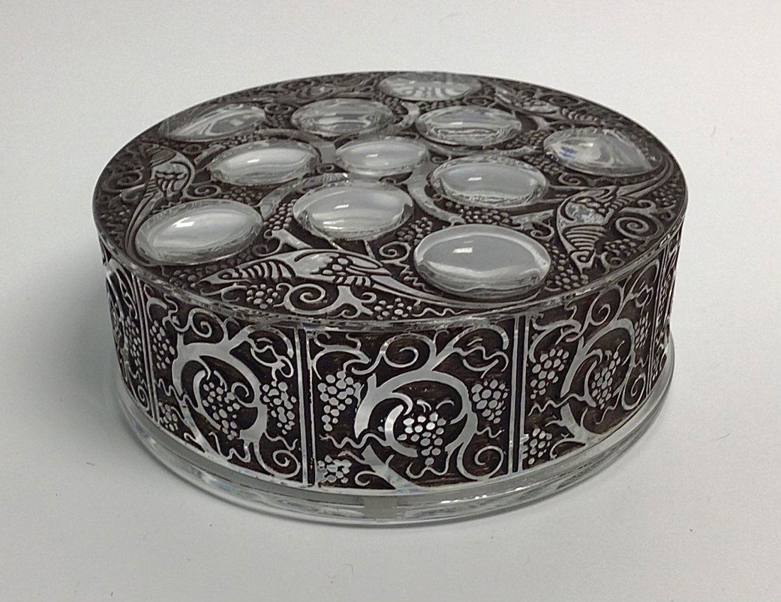 Lalique France signed Roger Box (1 of 1)