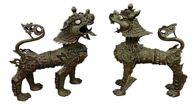 Large Bronze or Brass Pair sculptural foo dogs (1 of 6)