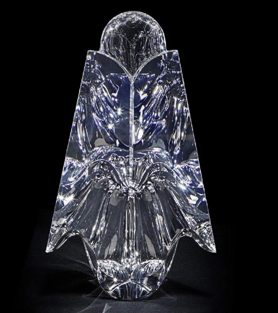 Christopher Ries ENIGMA Studio Glass Sculpture: Amazing Enigma Sculpture by world renowned artist Christopher Ries. amazing sculpted crystal in a very large size. Sculpture is artist signed.