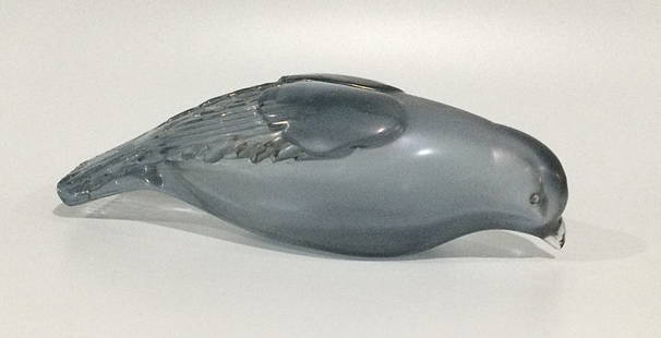 Tyra Lundgren Venini Signed Rare Bird sculpture circa: Tyra Lundgren Venini Signed Rare Bird sculpture circa 1930s Signed with 4 line acid signature Venini Murano Made in Italy