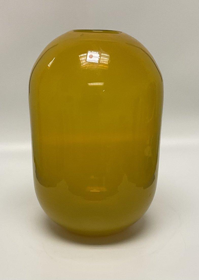 Blenko Art glass Vase in Jonquil with original label (1 of 1)